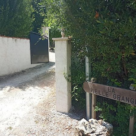 Bed and Breakfast La Vieille Grange - Saint-Privat-Des-Pres Екстер'єр фото